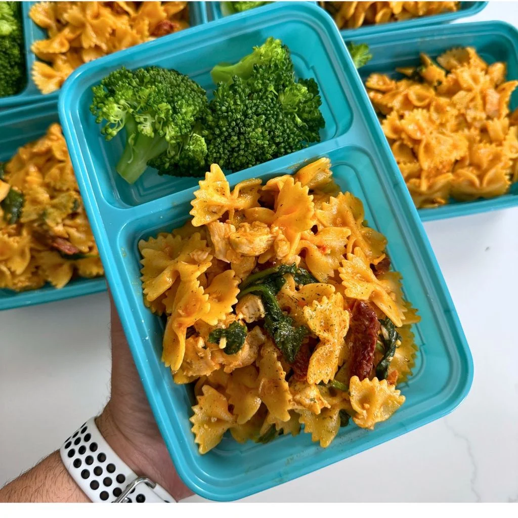 High protein pasta with broccoli meal prep