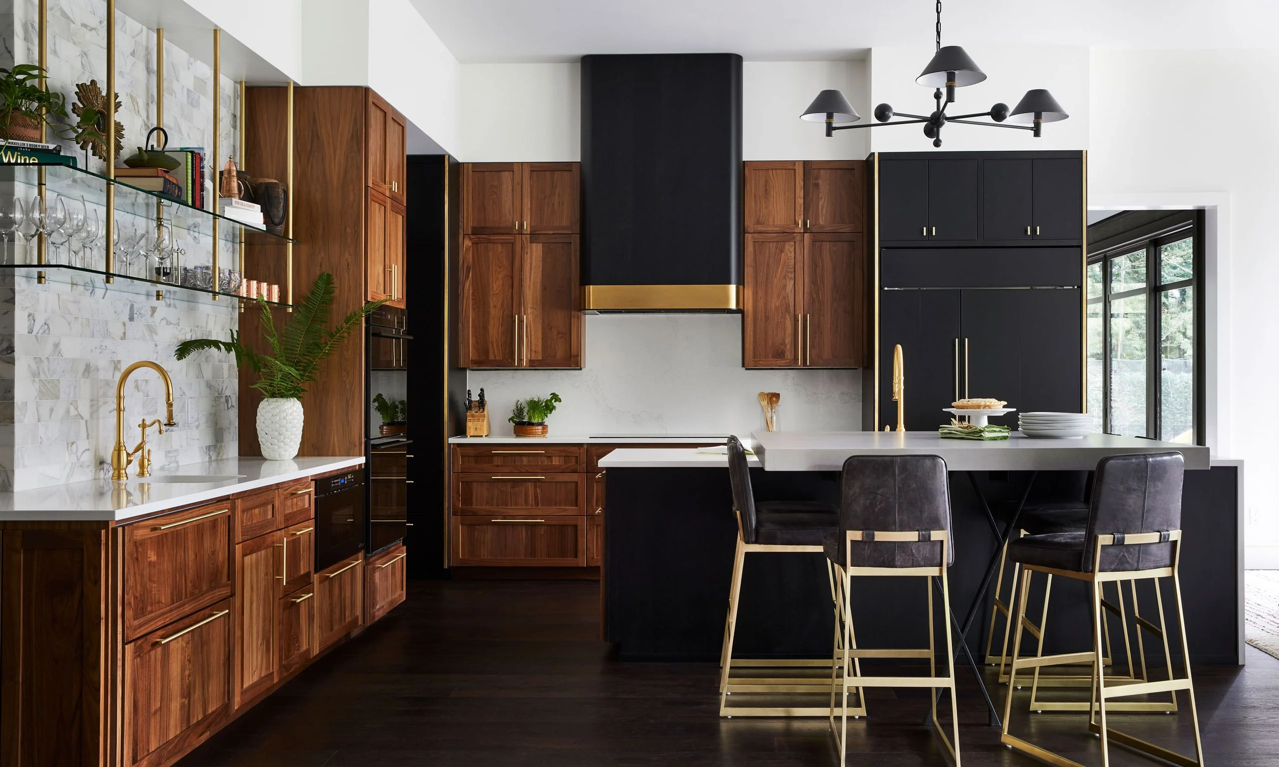 Balanced dark brown kitchen